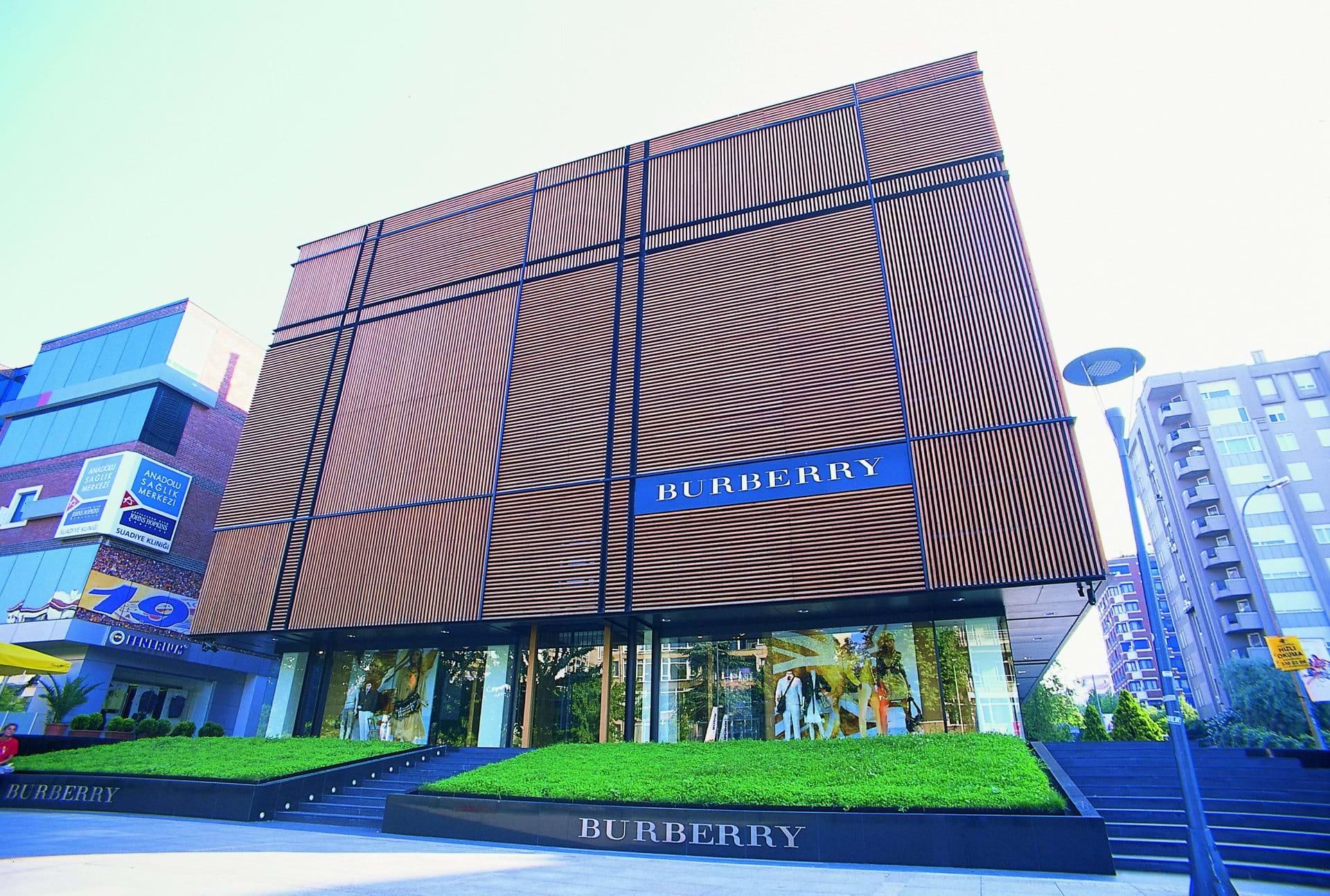 Burberry İstanbul 010