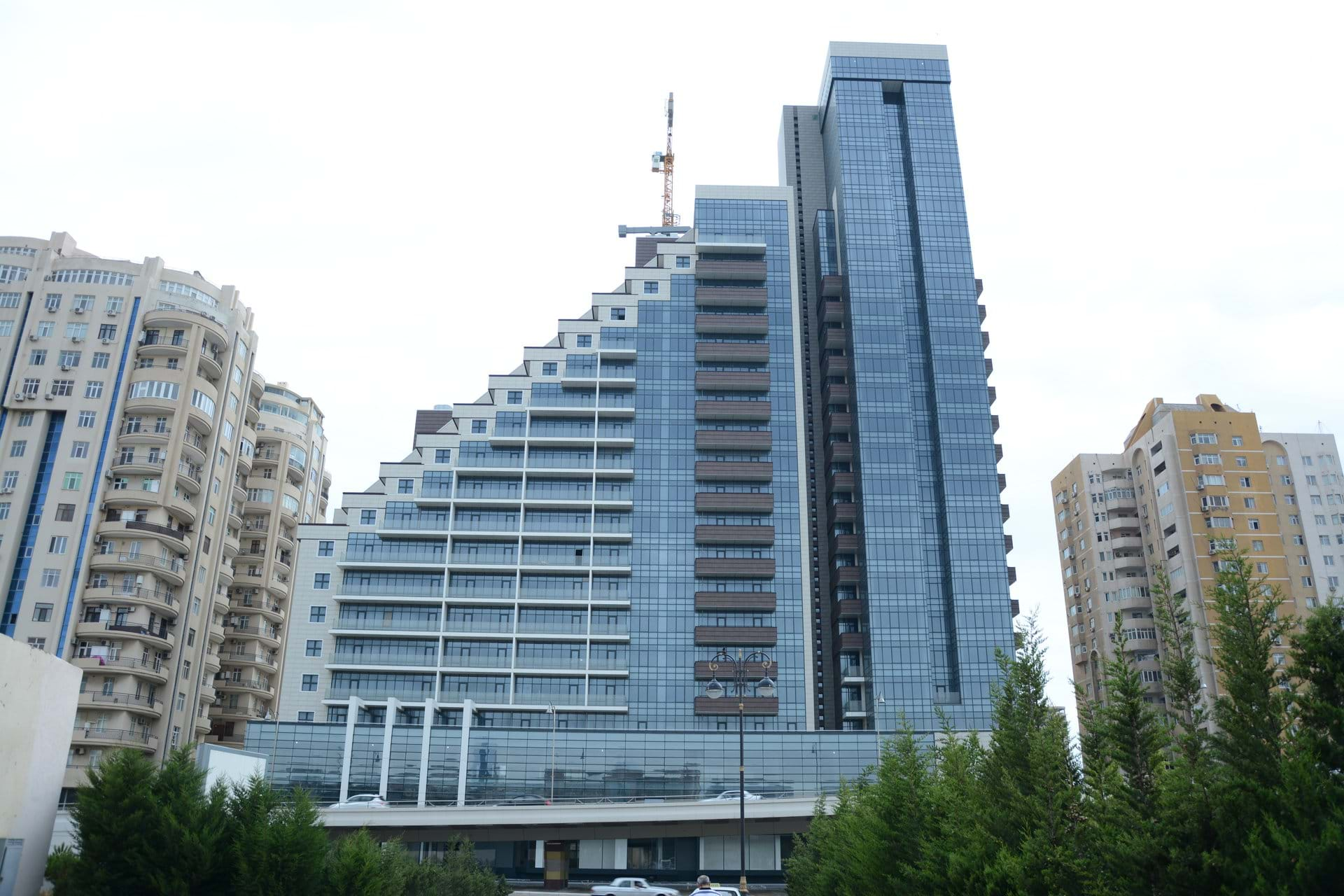 Edelveys Blocks Azerbaycan 002