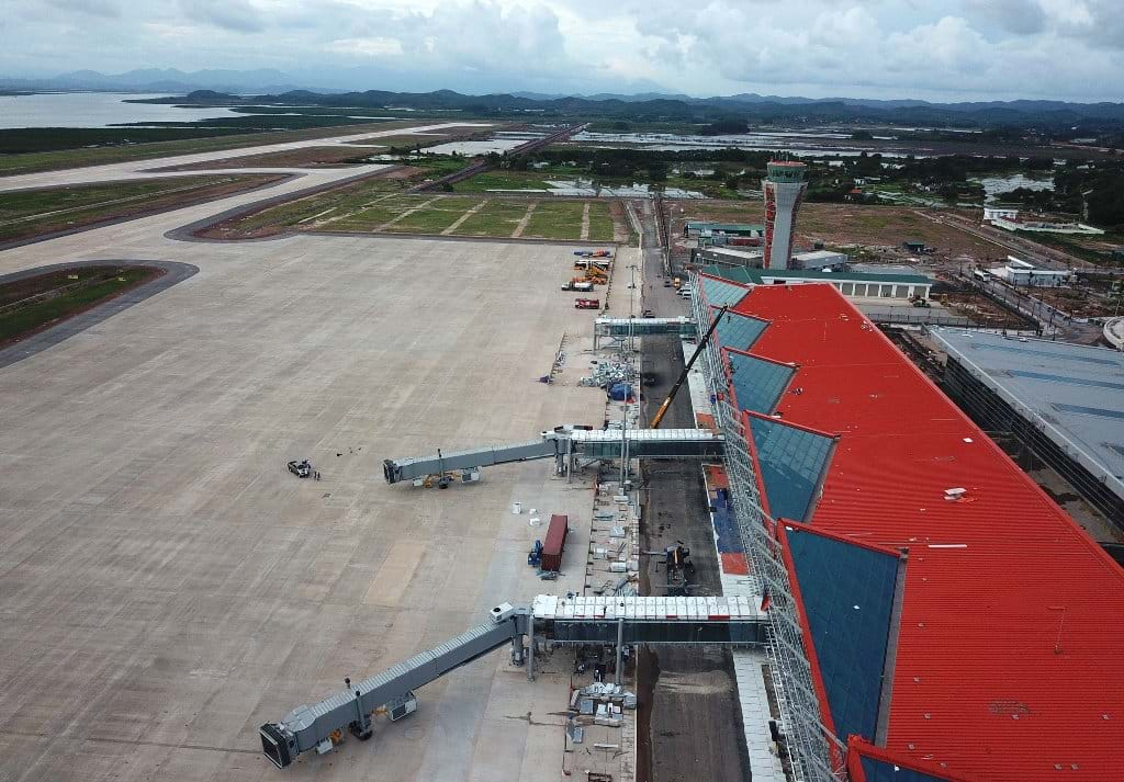 Van Don Airport Vietnam 008