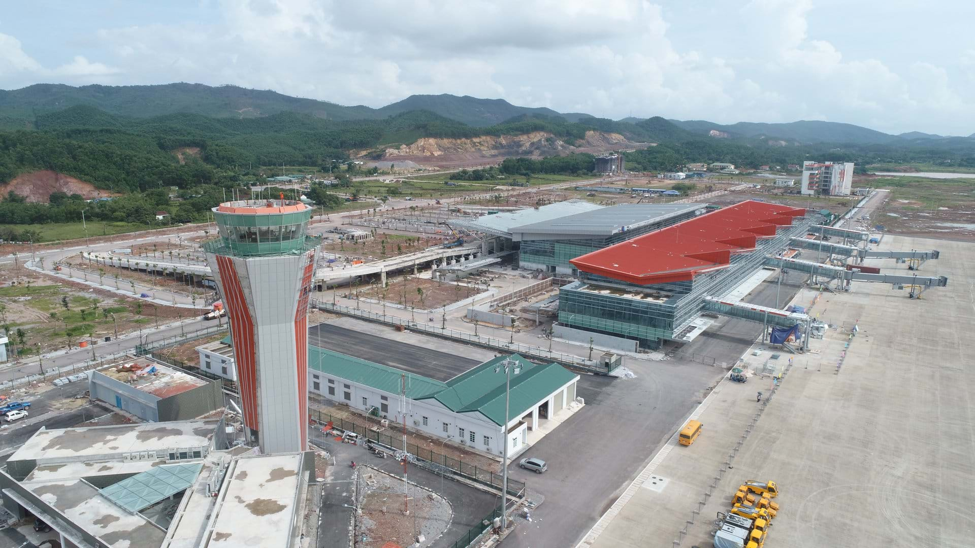 Van Don Airport Vietnam 032