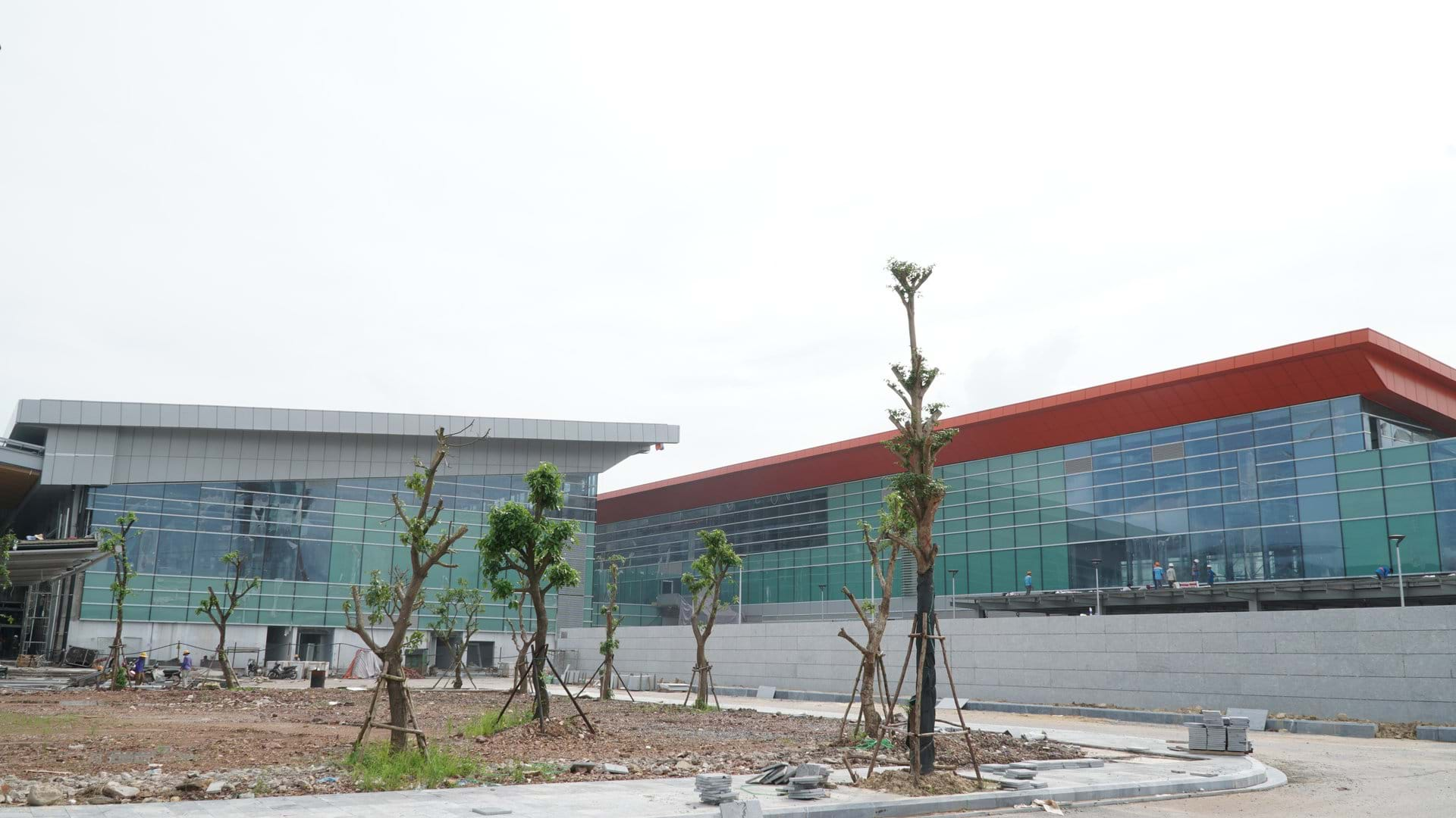 Van Don Airport Vietnam 044